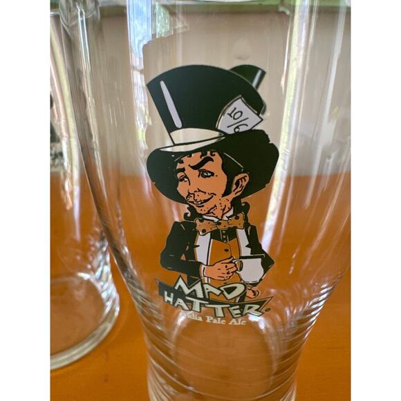 Mad Hatter India Ale Beer Glasses - Picture 2 of 4